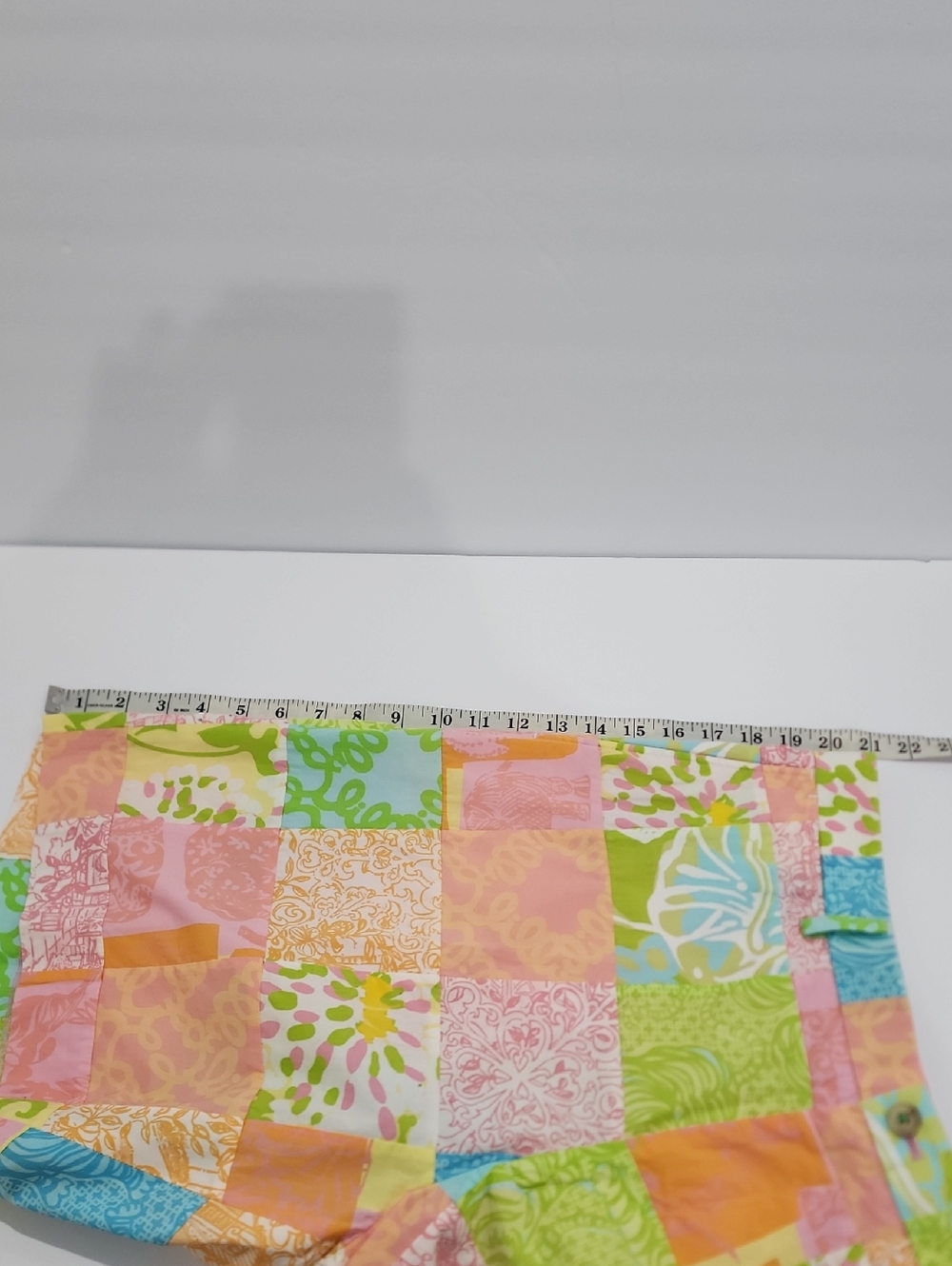 Lilly Pulitzer Everglade Shorts - Picture 10 of 13